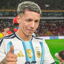 Prestianni a ganhar espaço na Argentina: benfiquista soma pontos junto de Scaloni