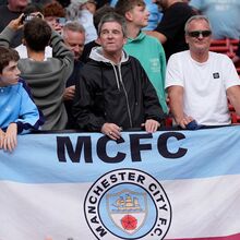 Noel Gallagher e a situação do Man. City: «O que quer que aconteça nas salas da direção...»